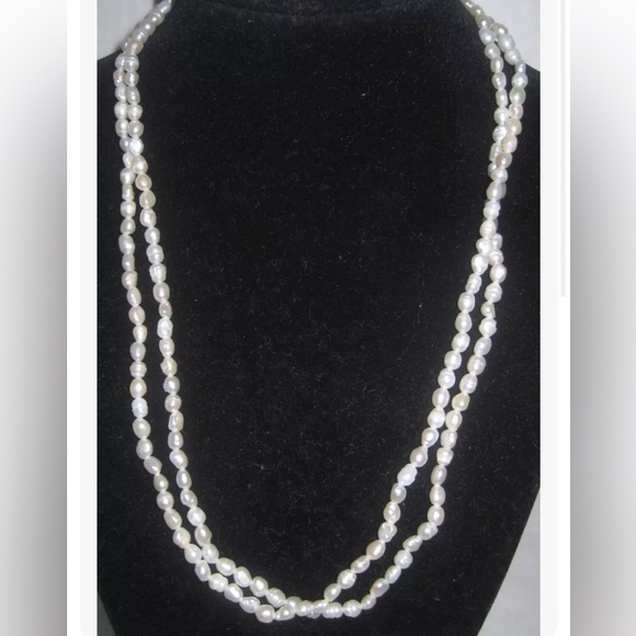 Genuine Freshwater Pearl Necklace 255LL